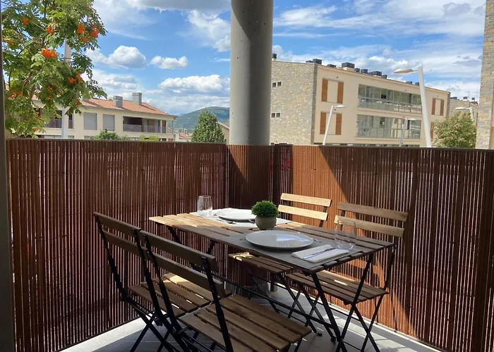 Pirineos, Urb Margas Golf * Sabiñánigo