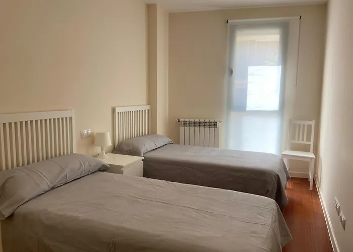 Pirineos, Urb Margas Golf Apartamento *